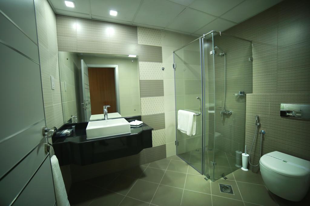 Seef Avenue Suites Manama Exterior photo